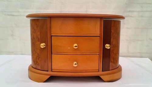 Mele jewellery box - co,