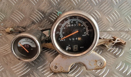 Pioneer nevada 125 speedo - 125,