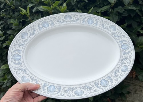 Wedgwood white dolphins r4652 - wedgwood,