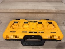 DEWALT DCB104 18V Multiport Fast Charger #984308