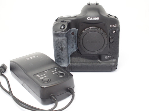 Canon eos mark - 1d,