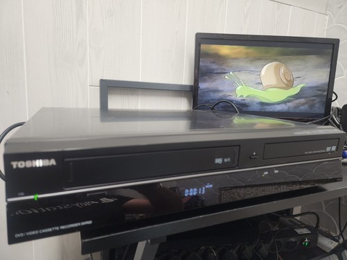Toshiba dvr20kb vhs dvd - dvr20kb,
