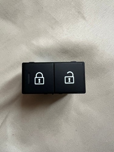 Brand new central - door, locking