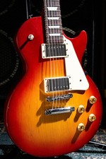 Gibson Les Paul Tribute / 2022 USED