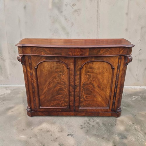 Antique flame mahogany - antique,