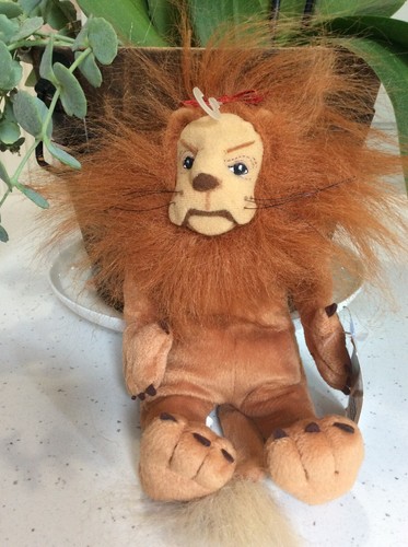 Dorothy cowardly lion - dorothy’s,