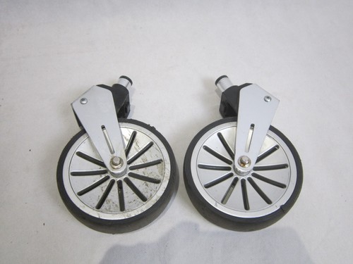 Mamas papas front - front, wheels