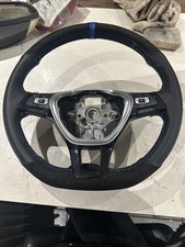 VOLKSWAGEN Golf multifunction