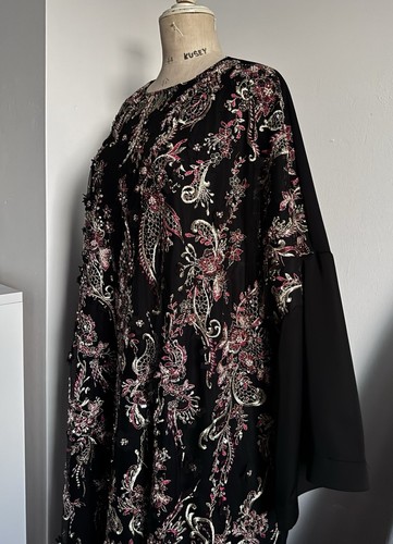 Eid abayas for - , size