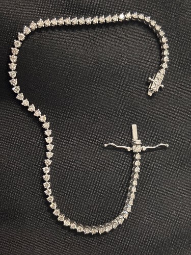18ct white gold - , 2ct