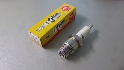 Ngk b8hs 7637 - spark, plug