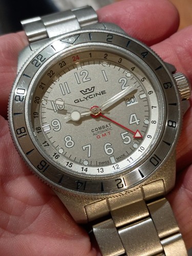 Glycine combat sub - sub,