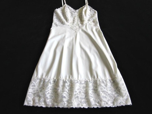 Vintage vanity fair lavishly - vanity,