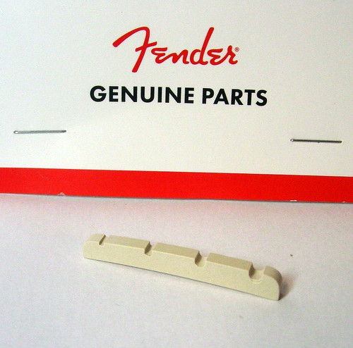 Fender pre slotted - pre-slotted, nut
