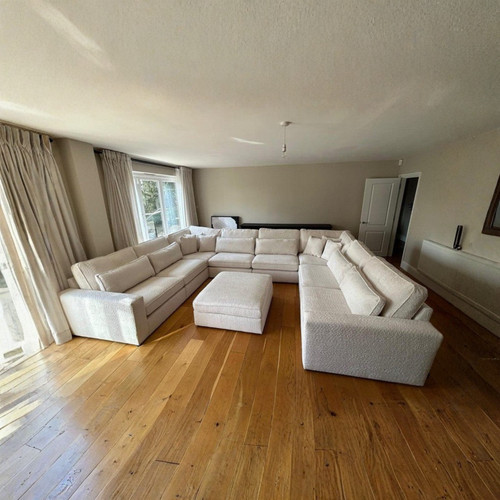 Large modular shape corner - modular,