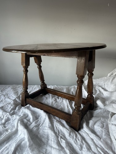 Vintage oak brown hardwood - oak,