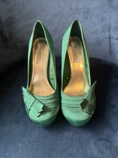 Shoes ladies Size 6. Emerald