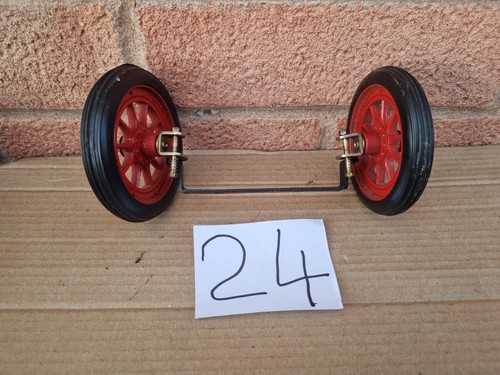 Mamod steam roadster front - steam,