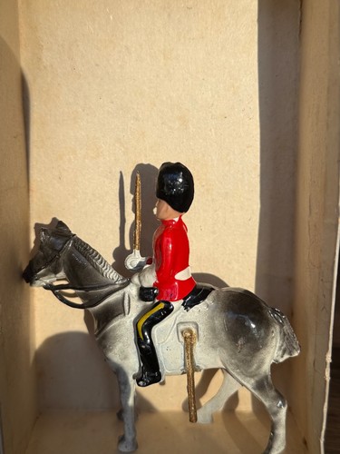 Fylde england lead figure - lead,