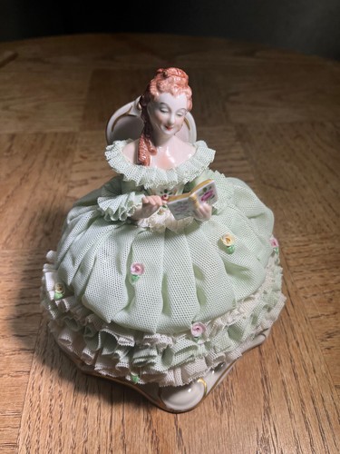 Vtg irish dresden - irish, figurine