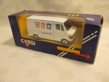 CORGI MERCEDES 207D