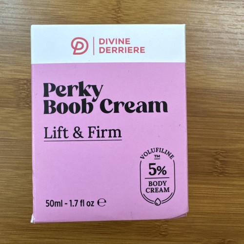 Divine derrière perky lift - divine,