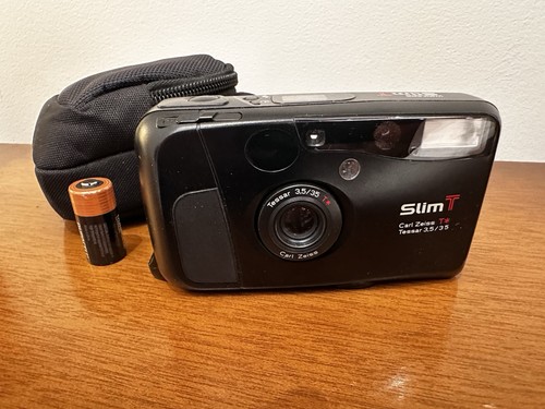 Kyocera slim black yashica - kyocera,