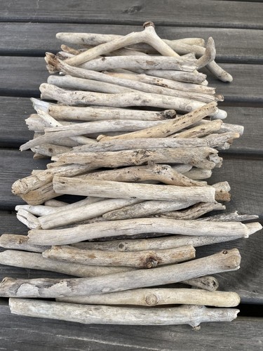 Small straight driftwood - small,