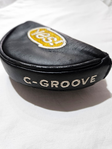 Yes groove black putter - yes!,