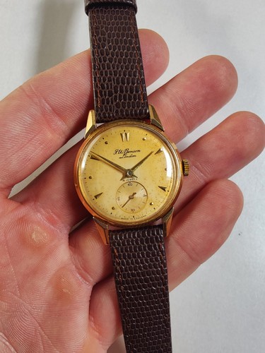 Benson 18ct yellow gold - jw,