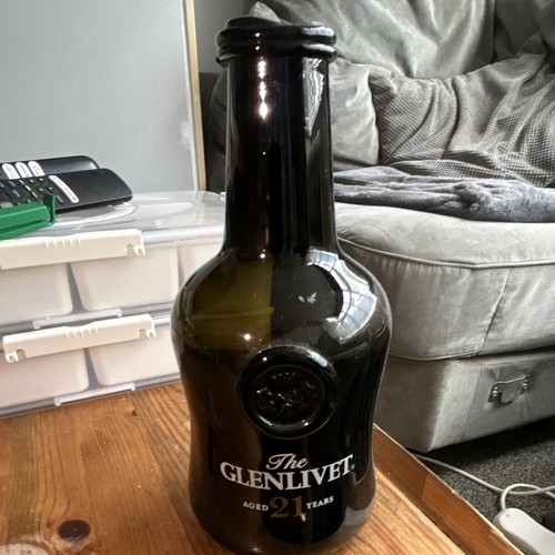 The glenlivet year old aged - old,