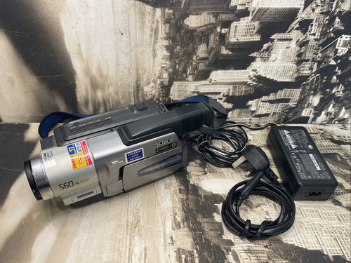 Sony ccd trv59e hi8 camcorder - hi8,