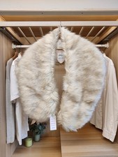 BNWT JOLIE MOI CREAM WRAP