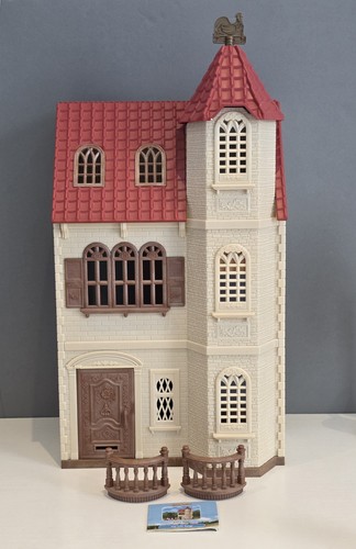 Sylvanian families red roof - red,