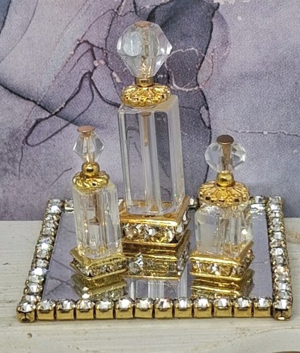 Dolls house perfume - , bottles