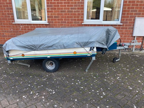 Camping trailer pop - camping,