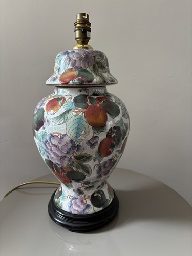 Beautiful chinoiserie hand - beautiful,