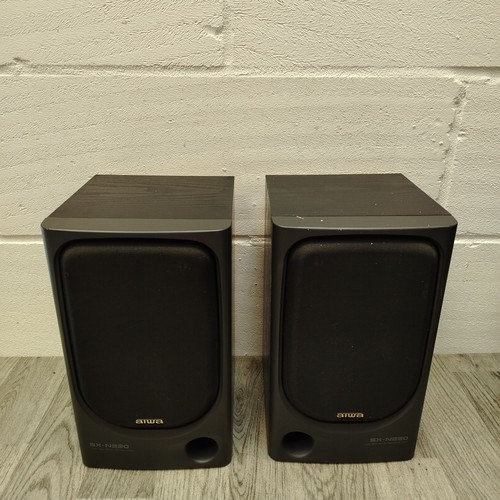 Aiwa speaker system pair - system,