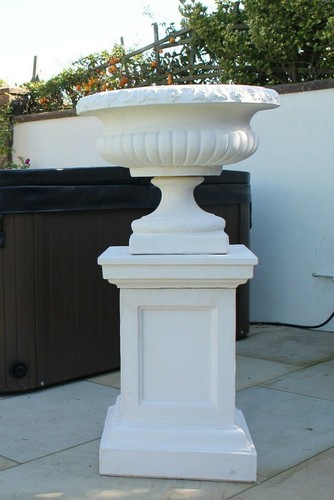 Single white victorian urn - white,