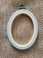 Oval Flexi Hoop for embroidery