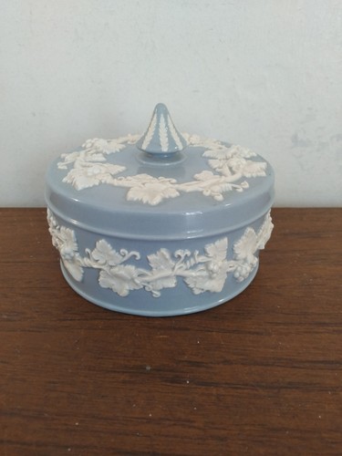 Wedgwood etruria - etruria, &