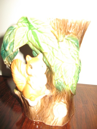 Hornsea fauna squirrel double - fauna,