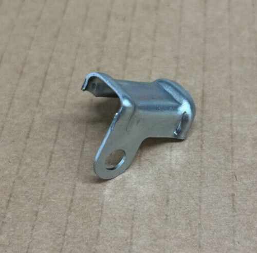 Crankcase breather pipe guide - pipe,
