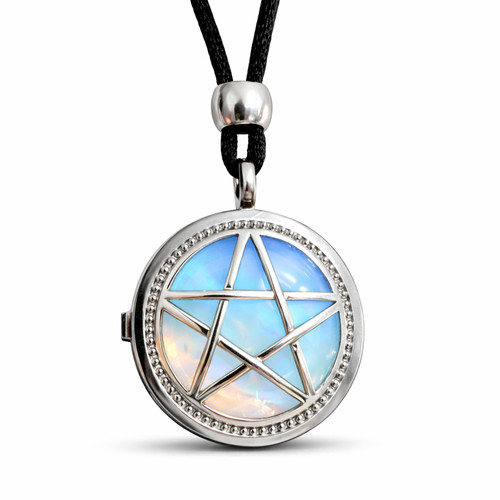 Pentacle moon locket opalite - pentacle,