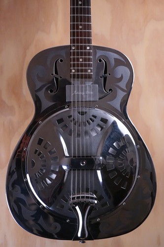 Dobro resonator guitar - dobro,