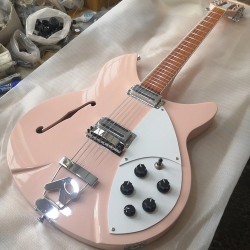 Strings semi hollow body - strings,