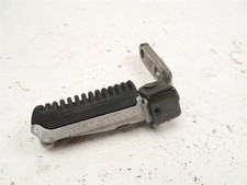 SUZUKI GSX750 W INAZUMA 1997-2002 FRONT RIGHT FOOTREST HANGER & PEG