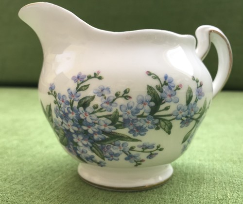 Vintage queen anne forget - vintage, me