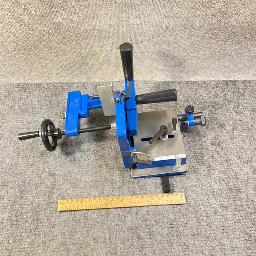 Tenon cutting jig - cutting,