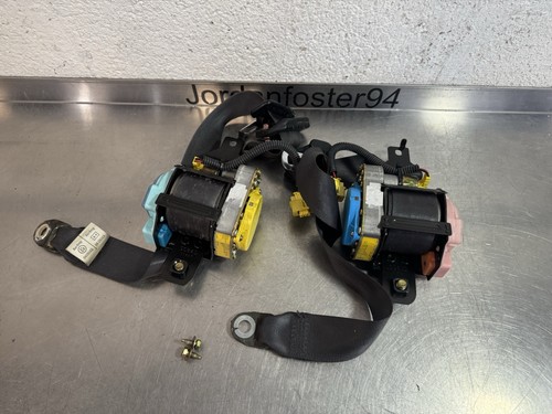 Honda s2000 seat belts with - seat,
